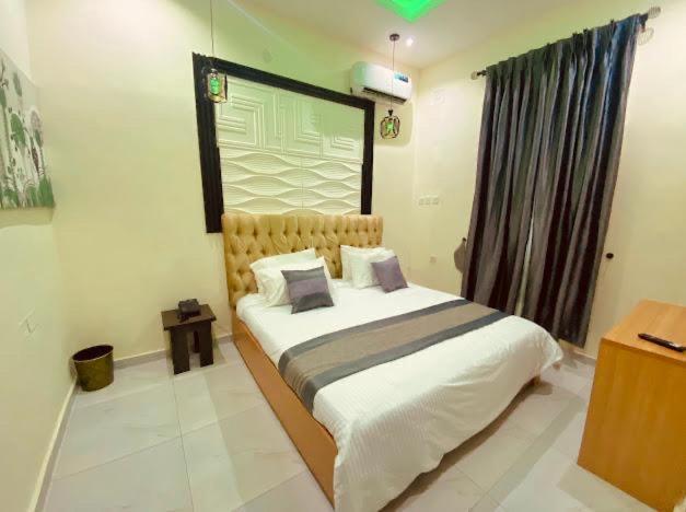 West Wing Hotel لاغوس المظهر الخارجي الصورة